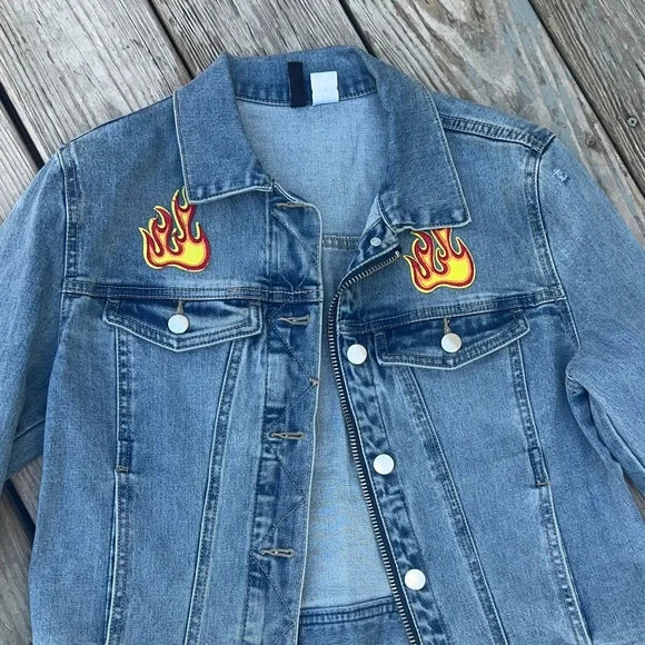 Divided Blue Jean Jacket with Flame Patches - Picture 3 of 6